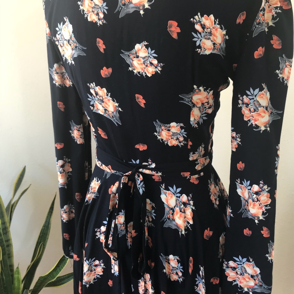 Lovely Black Floral Wrap Dress - Picture 6 of 6